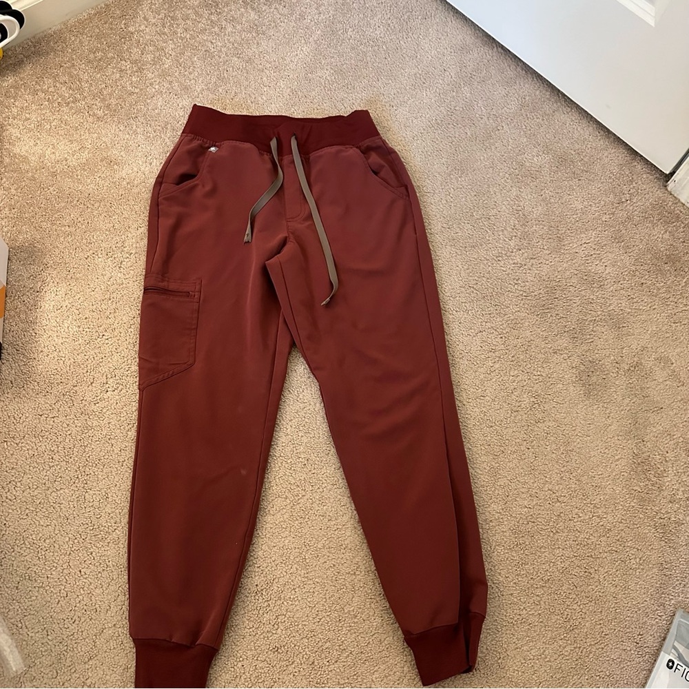 Figs Women’s Zamora High Waisted Jogger Scrub Pants